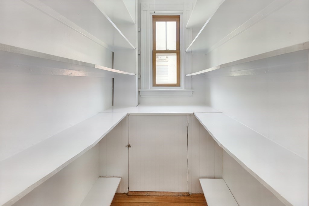 33-35 Gold Star Road Cambridge, MA 02140 - Photo 10 of 31