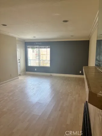 $2,450 | 7035 Woodley Avenue, Van Nuys, CA 91406