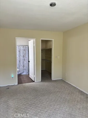 $2,450 | 7035 Woodley Avenue, Van Nuys, CA 91406