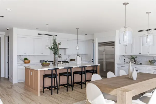 $6,490,000 | 17007 Edgewater Lane, Huntington Beach, CA 92649