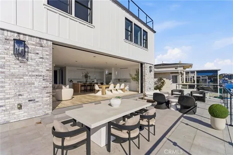 $6,695,000 | 17007 Edgewater Lane, Huntington Beach, CA 92649