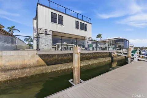 $6,695,000 | 17007 Edgewater Lane, Huntington Beach, CA 92649