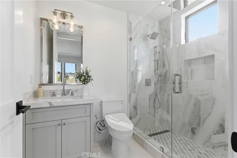 $6,695,000 | 17007 Edgewater Lane, Huntington Beach, CA 92649