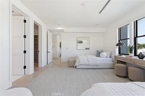 $6,695,000 | 17007 Edgewater Lane, Huntington Beach, CA 92649