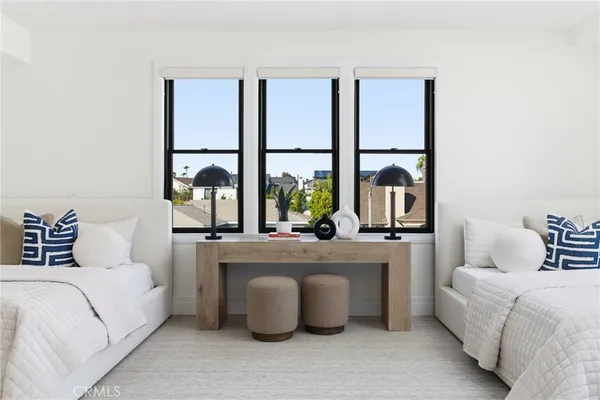 $6,490,000 | 17007 Edgewater Lane, Huntington Beach, CA 92649