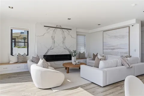 $6,695,000 | 17007 Edgewater Lane, Huntington Beach, CA 92649