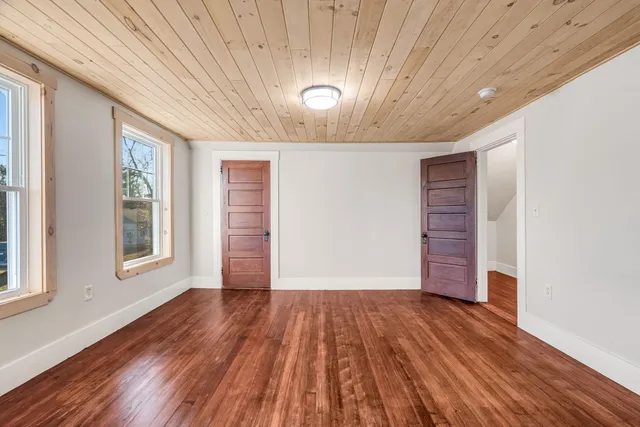 $315,000 | 7 West Branch Street, Kingfield, ME 04947