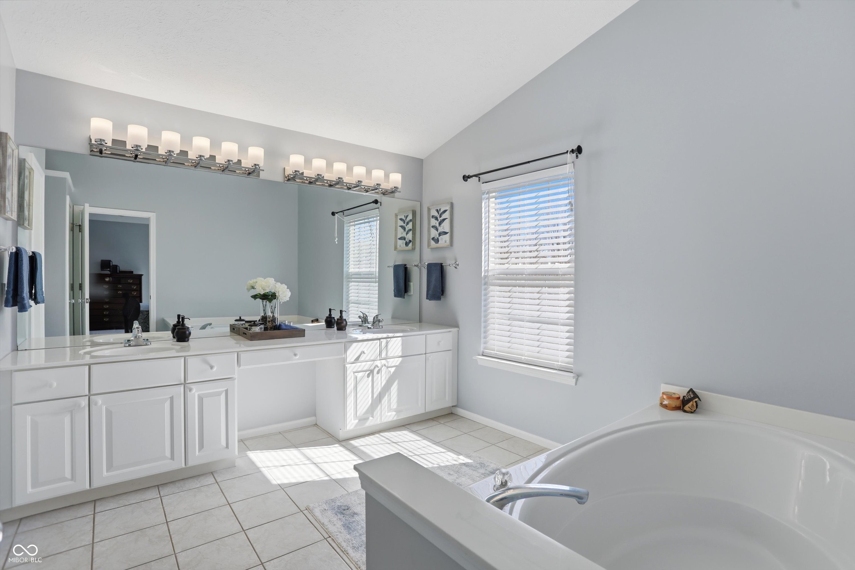 7732 Prairie View Drive Indianapolis, IN 46256 - Photo 29 of 61