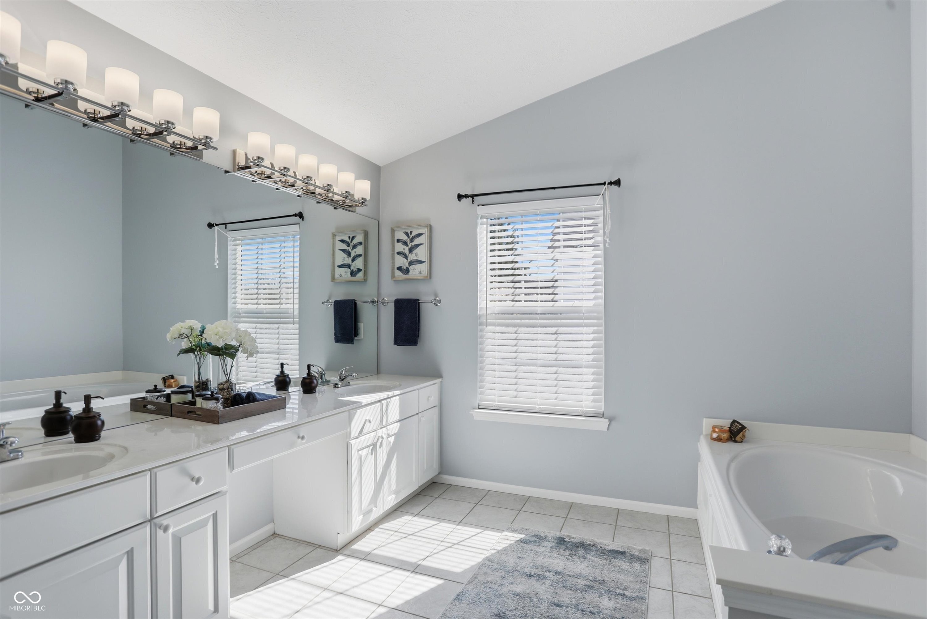 7732 Prairie View Drive Indianapolis, IN 46256 - Photo 30 of 61