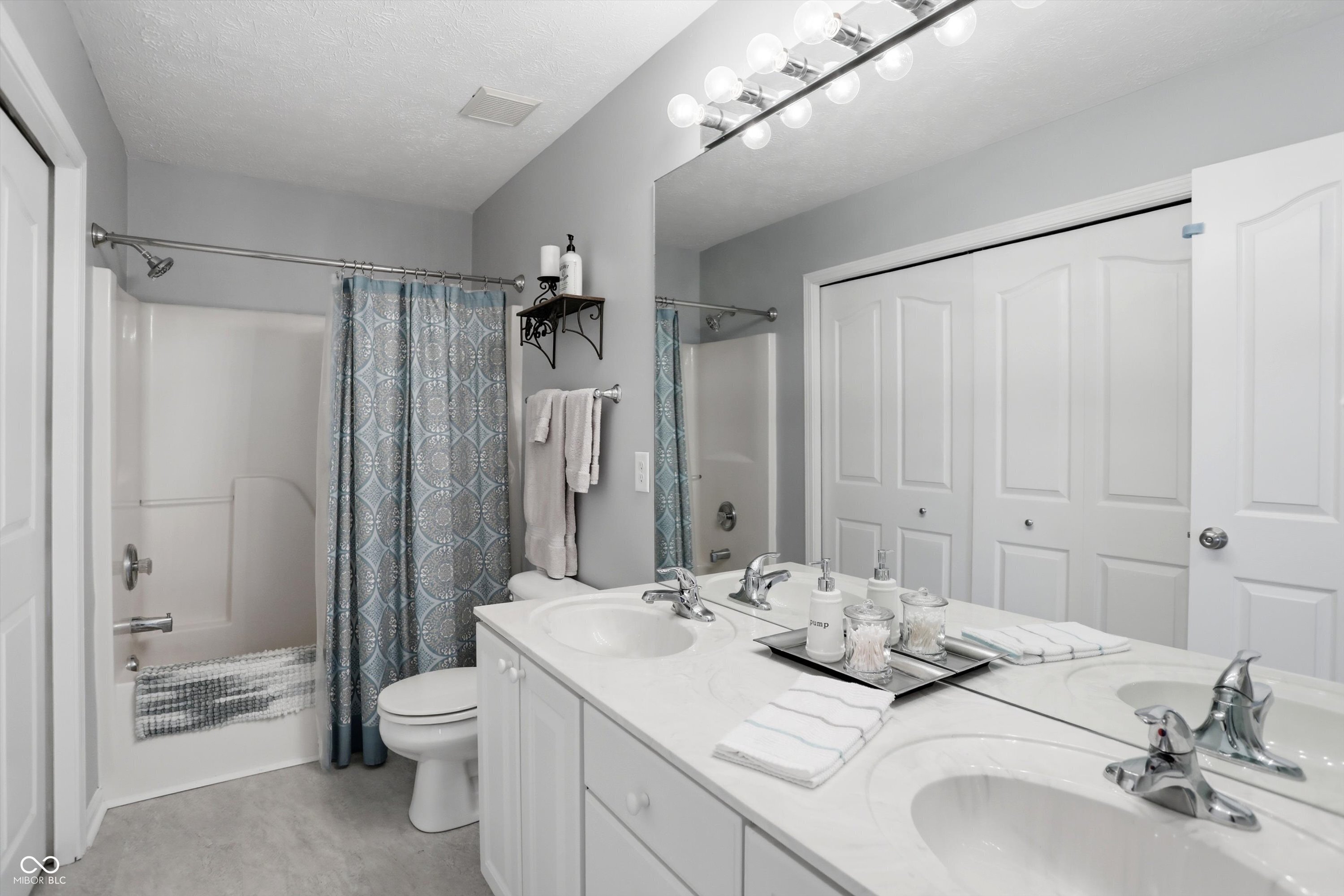 7732 Prairie View Drive Indianapolis, IN 46256 - Photo 38 of 61