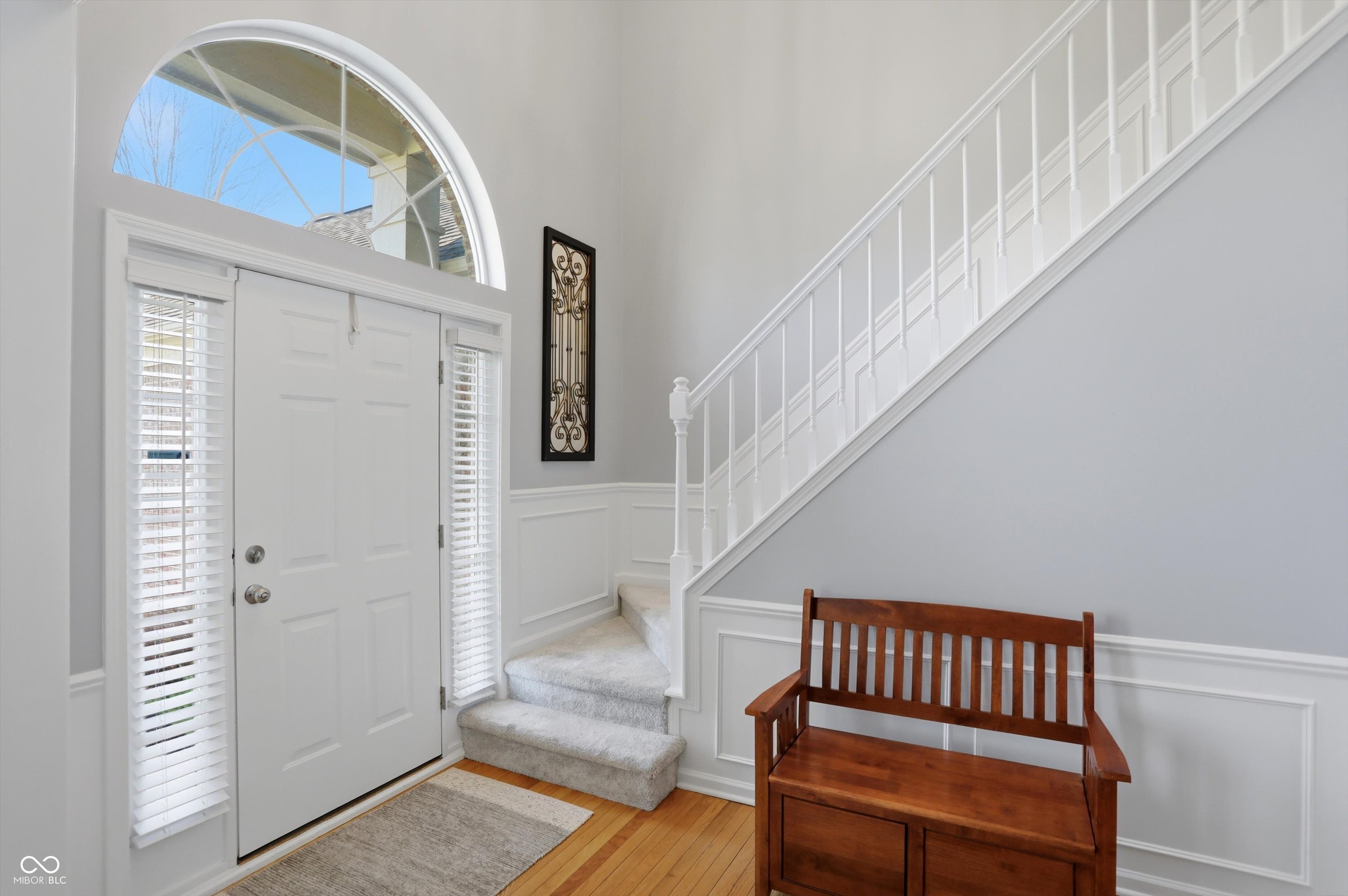 7732 Prairie View Drive Indianapolis, IN 46256 - Photo 4 of 61