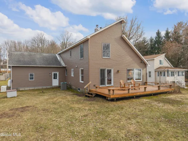 $899,000 | 130 Van Allen Lane, Broadalbin, NY 12025