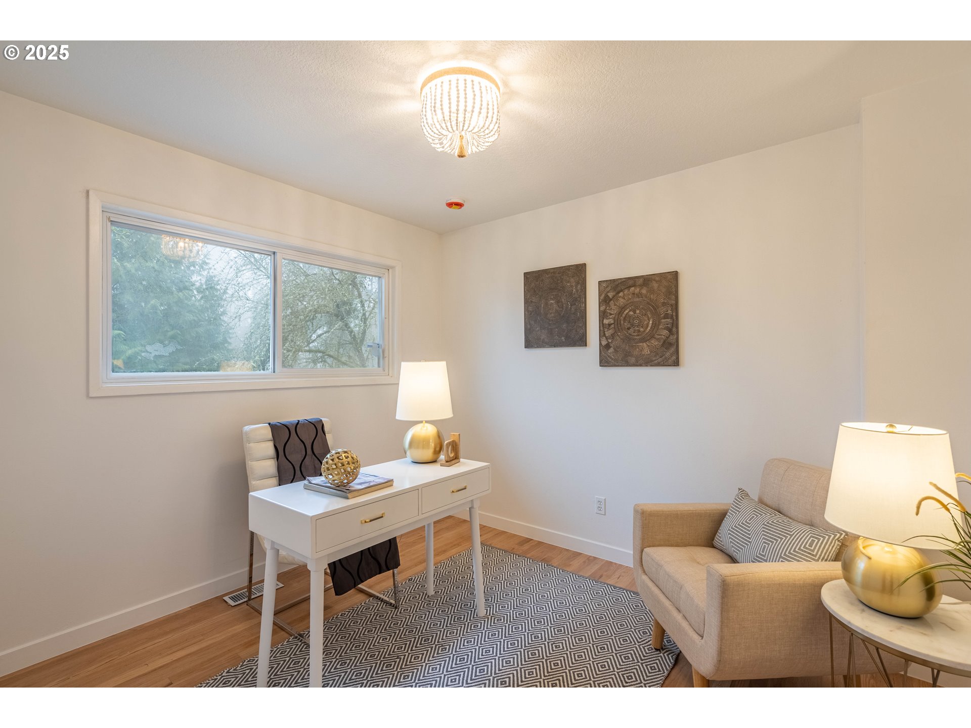 5130 Southwest Dosch Road Portland, OR 97239 - Photo 13 of 31 Gallery Image 13