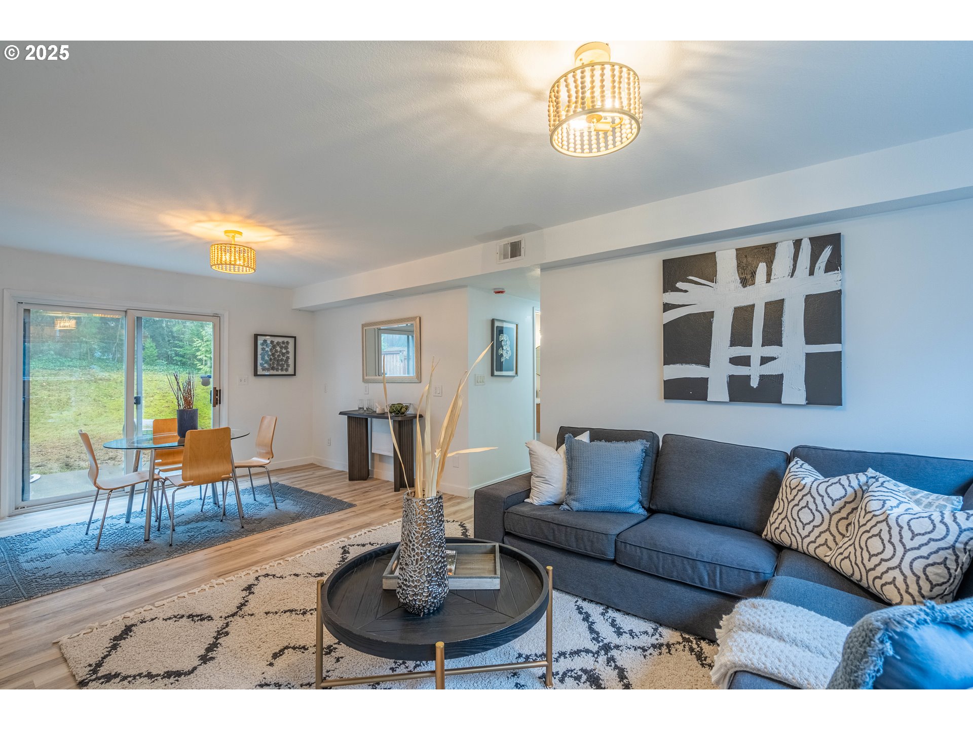 5130 Southwest Dosch Road Portland, OR 97239 - Photo 18 of 31 Gallery Image 18
