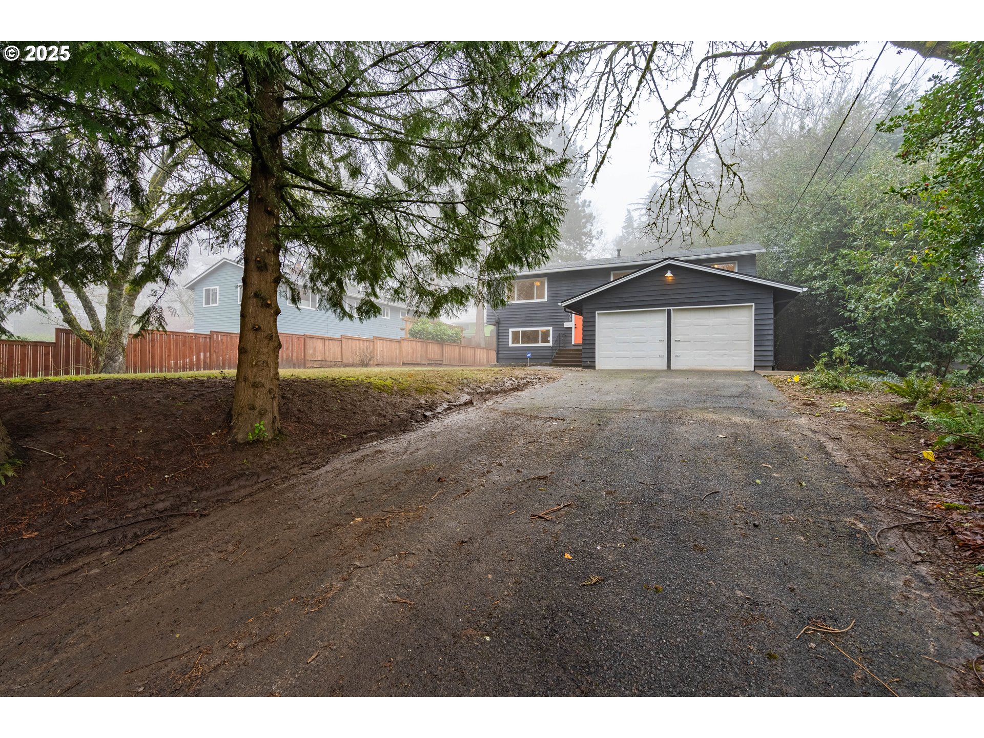 5130 Southwest Dosch Road Portland, OR 97239 - Photo 29 of 31 Gallery Image 29