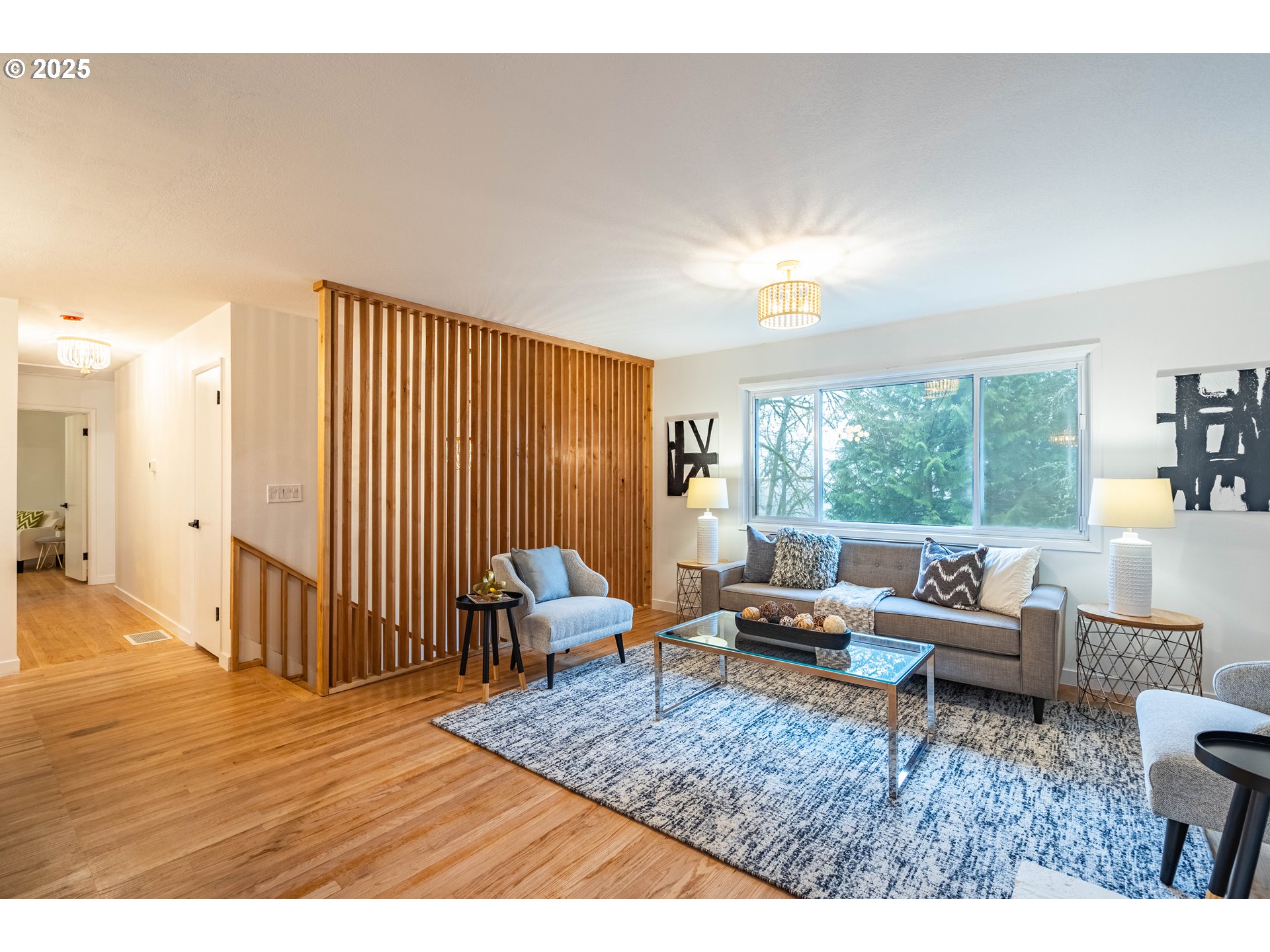 5130 Southwest Dosch Road Portland, OR 97239 - Photo 3 of 31 Gallery Image 3