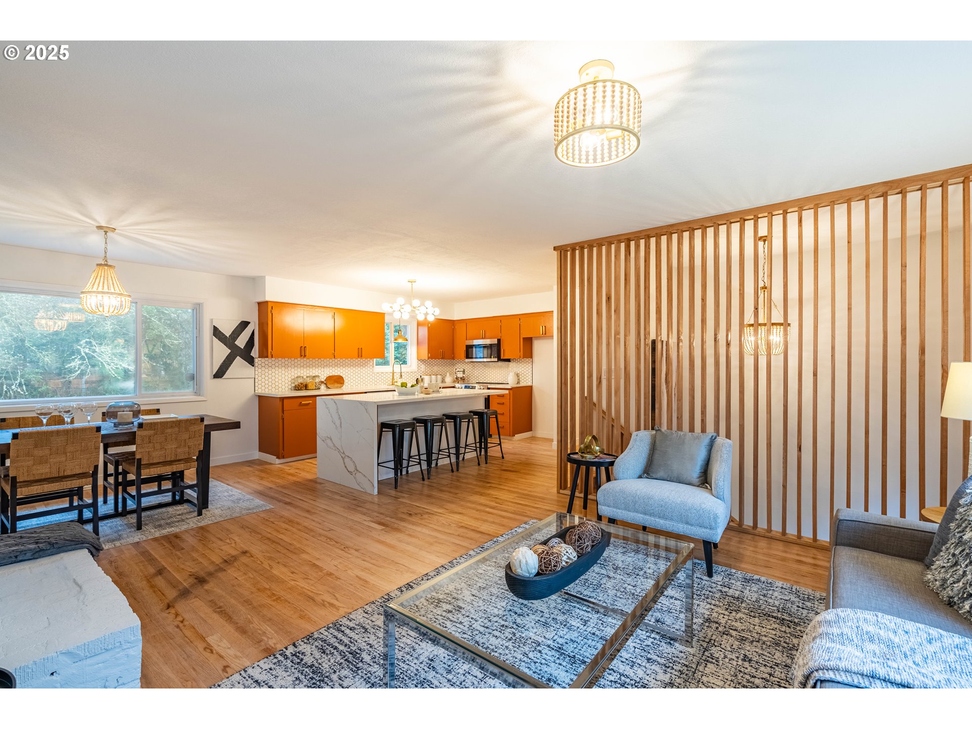 5130 Southwest Dosch Road Portland, OR 97239 - Photo 4 of 31 Gallery Image 4