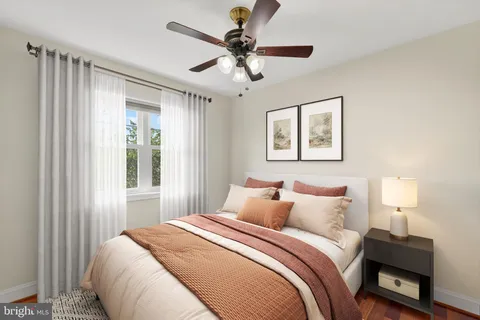 $139,900 | 3868 9th Street Southeast, Unit 301, Washington, DC 20032