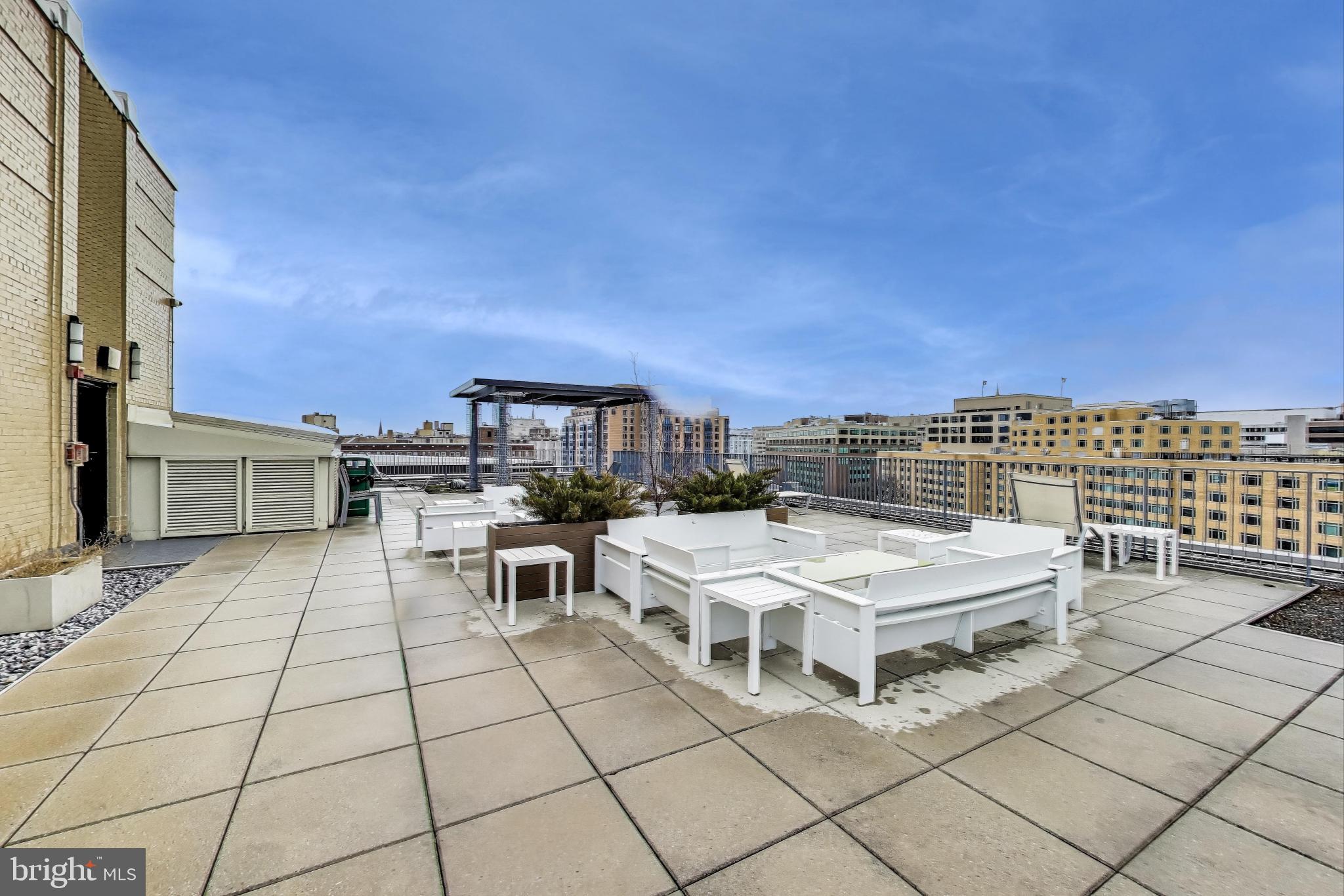 1 Scott Circle Northwest, Unit 121 Washington, DC 20036 - Photo 19 of 30 a view of city from terrace with seating space