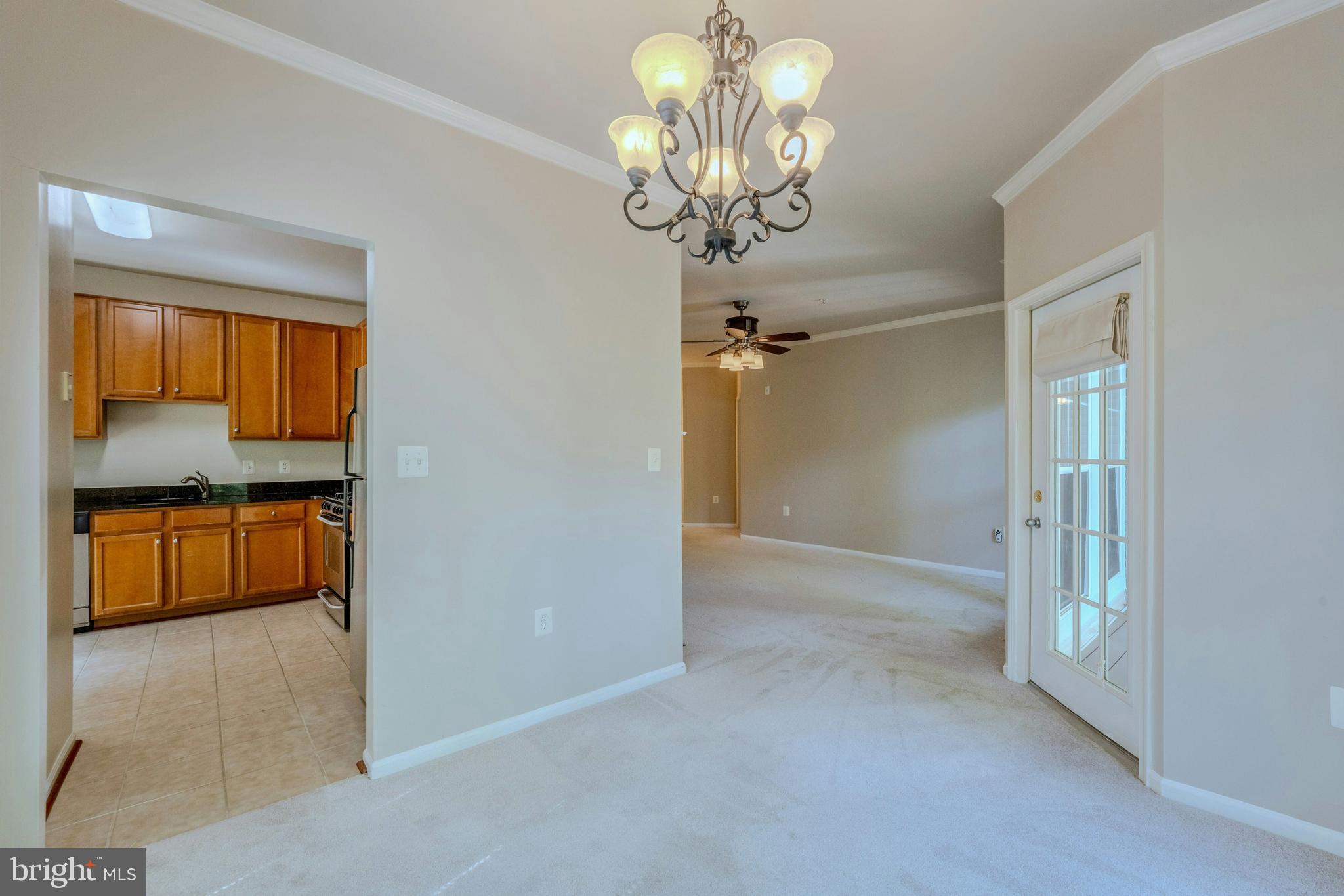 1520 North Point Drive, Unit 30202 Reston, VA 20194 - Photo 8 of 29 Dining Room