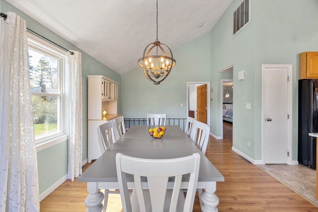 69 West Shore Road Holbrook, MA 02343 - Photo 5 of 27