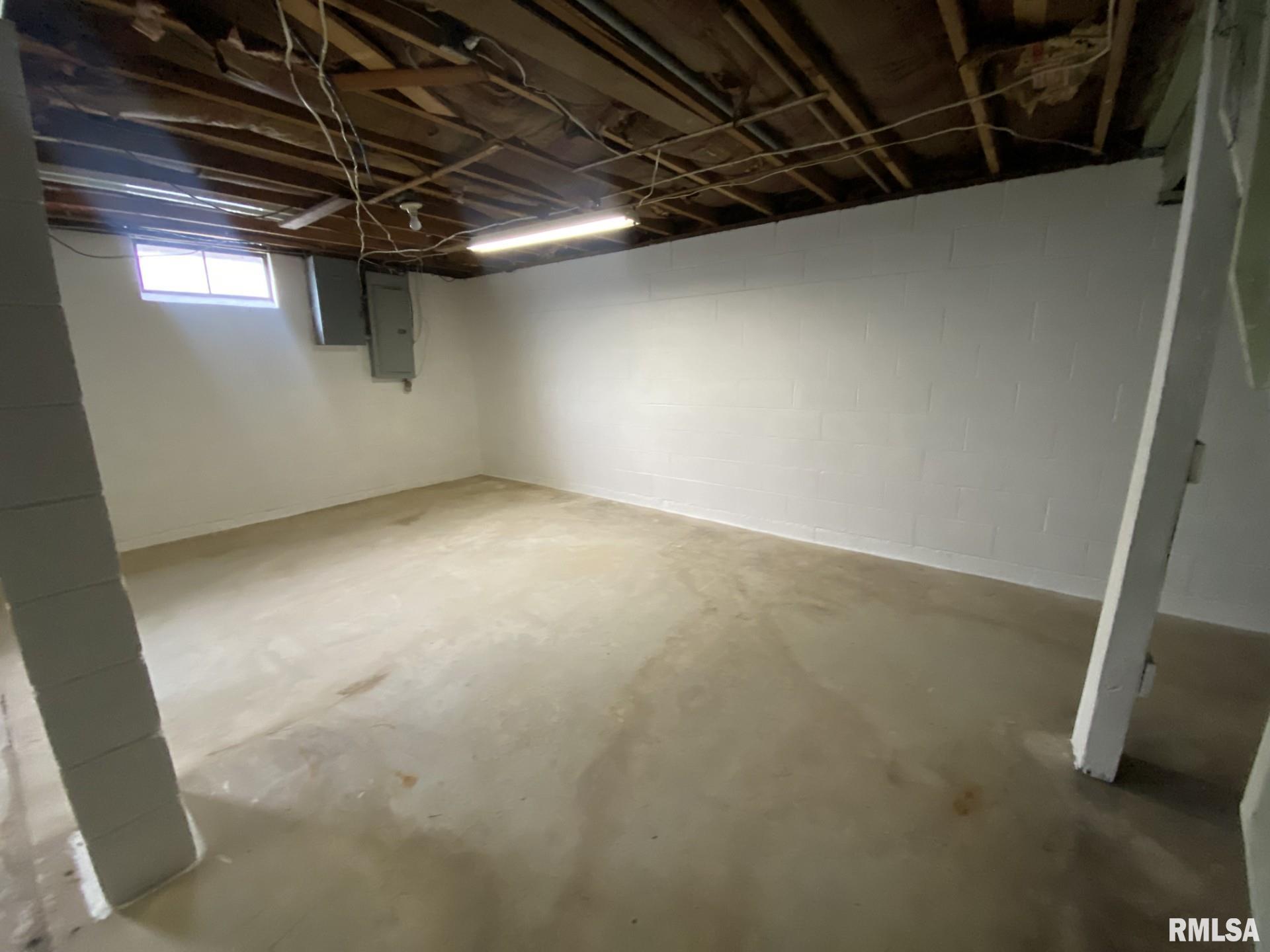 746 West Walnut Street Canton, IL 61520 - Photo 20 of 27