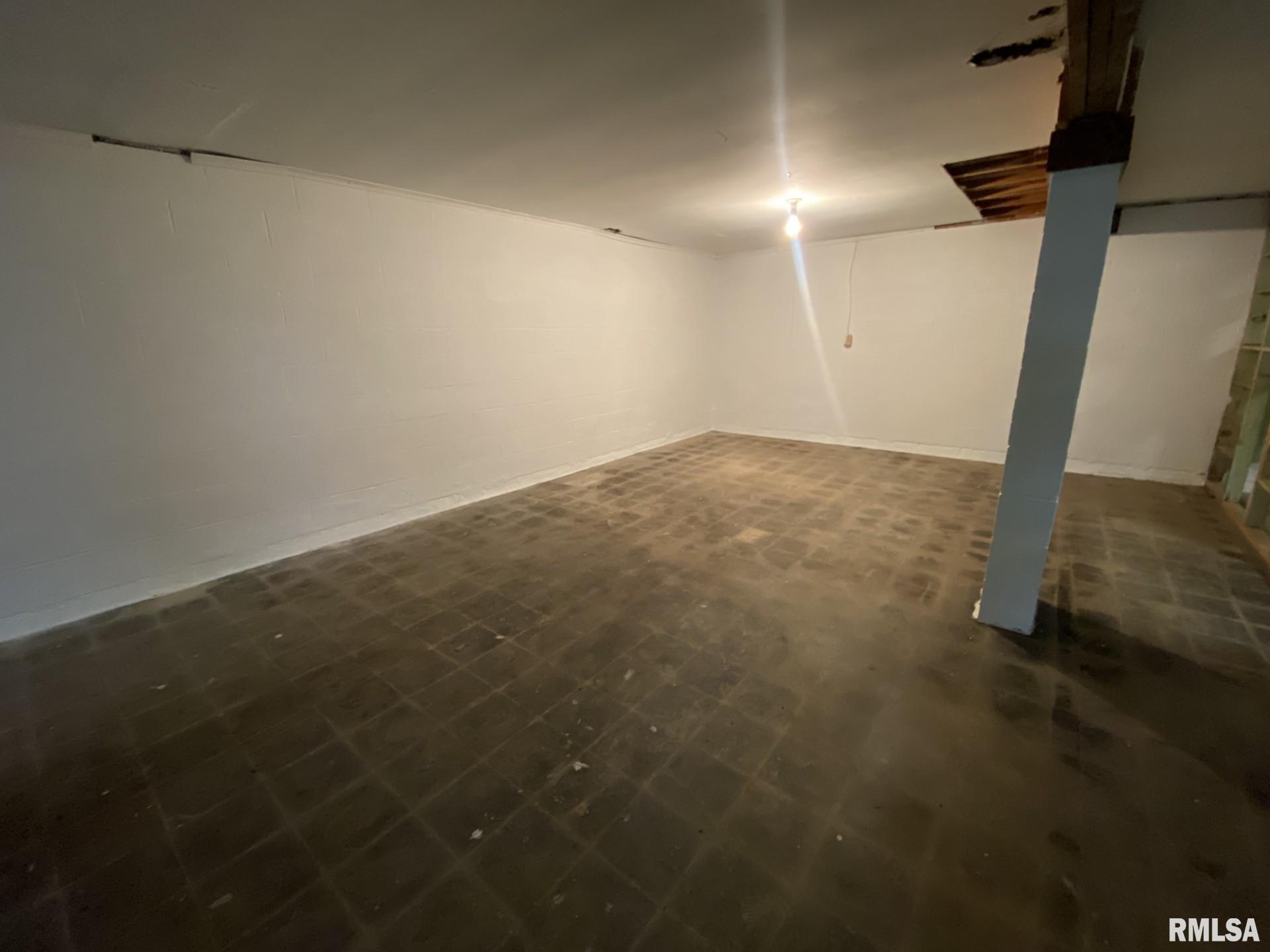 746 West Walnut Street Canton, IL 61520 - Photo 23 of 27