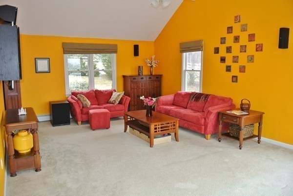 10 Osgood Road Sterling, MA 01564 - Photo 13 of 30 a living room with furniture and a window