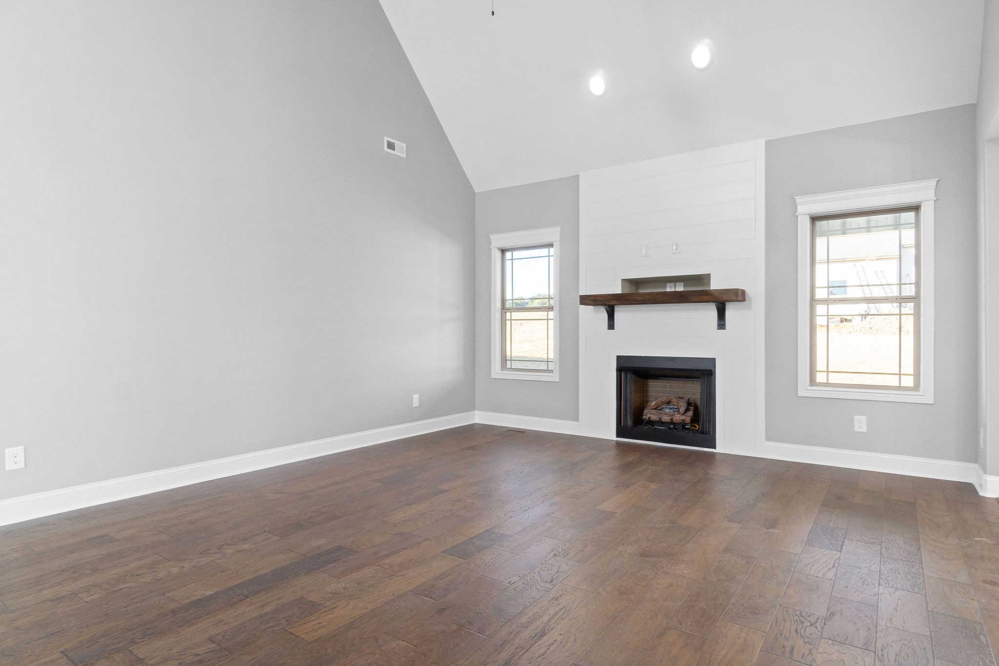 2253 Beverly Gail Road Pleasant View, TN 37146 - Photo 8 of 33 Gallery Image 8