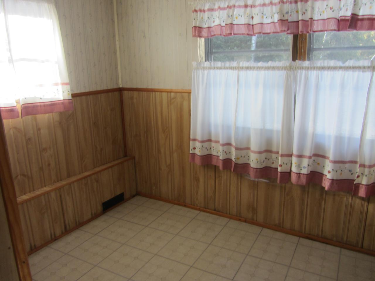 425 Sundstein Road Eagle River, WI 54521 - Photo 8 of 9 Gallery Image 8