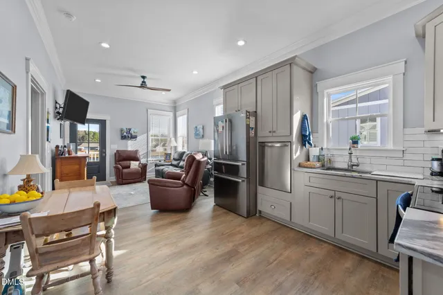 a view of a white house