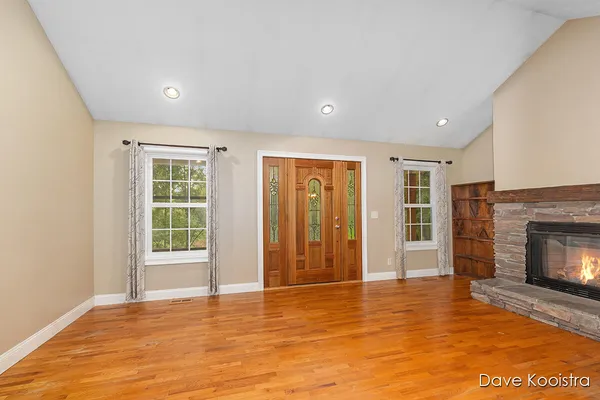 $540,000 | 6375 Duxbury Drive Southeast, Ada, MI 49301