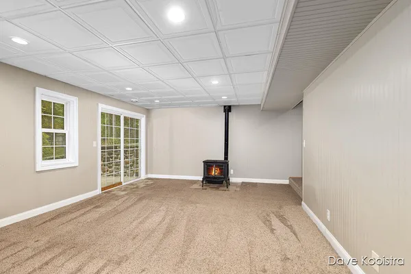 $540,000 | 6375 Duxbury Drive Southeast, Ada, MI 49301