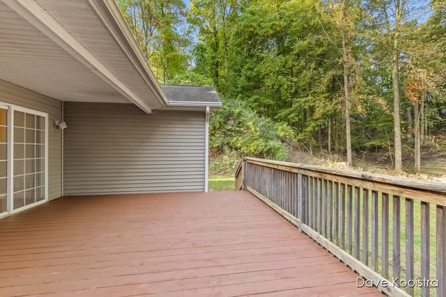 $549,900 | 6375 Duxbury Drive Southeast, Ada, MI 49301