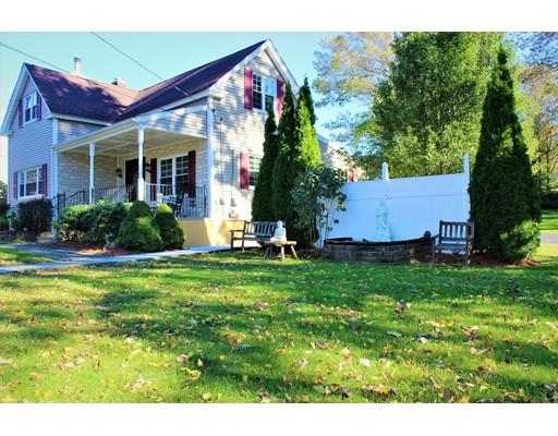 98 Sunderland Road Worcester, MA 01604 - Photo 4 of 28 Gallery Image 4