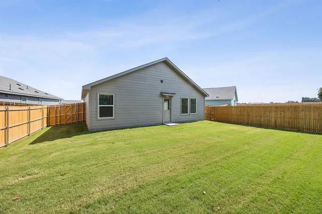 $1,790 | 716 Holleman Drive, Princeton, TX 75407