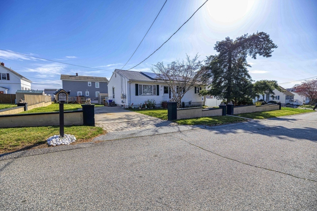 321 Embert Street Fall River, MA 02721 - Photo 31 of 31 Gallery Image 31