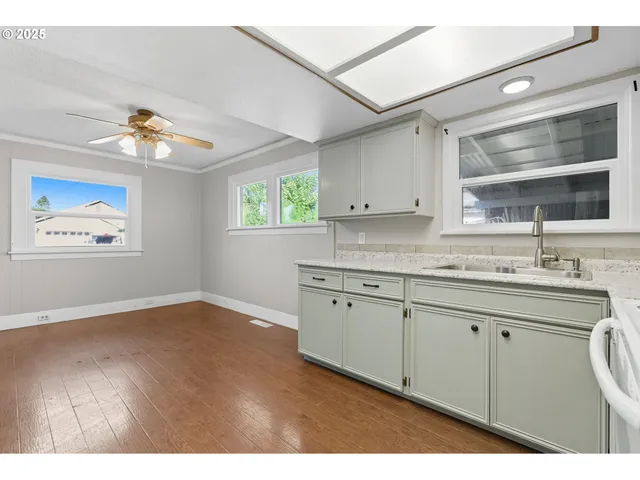 $312,000 | 4704 Homer Road Northeast, Salem, OR 97305