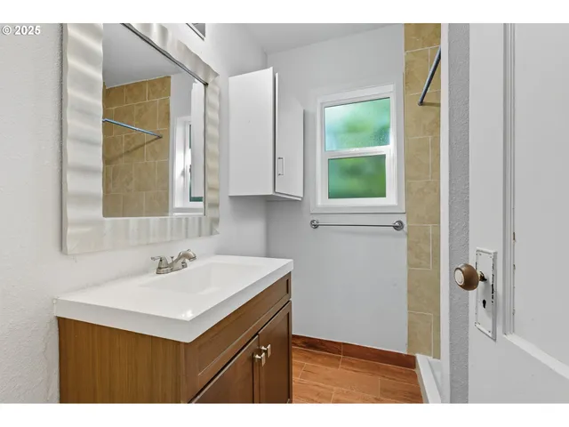 $312,000 | 4704 Homer Road Northeast, Salem, OR 97305