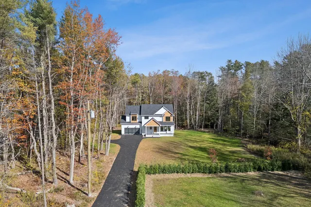 $935,000 | 8 Statler Lane, Freeport, ME 04032