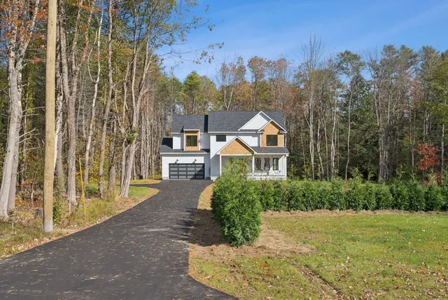 $935,000 | 8 Statler Lane, Freeport, ME 04032