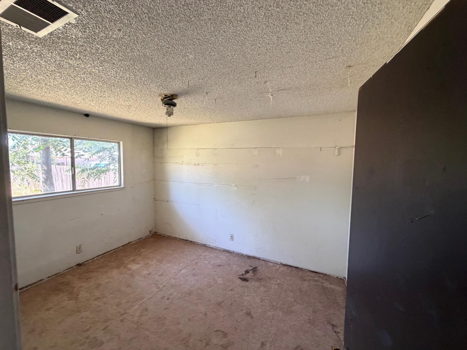 2141 Balboa Avenue Merced, CA 95348 - Photo 16 of 24