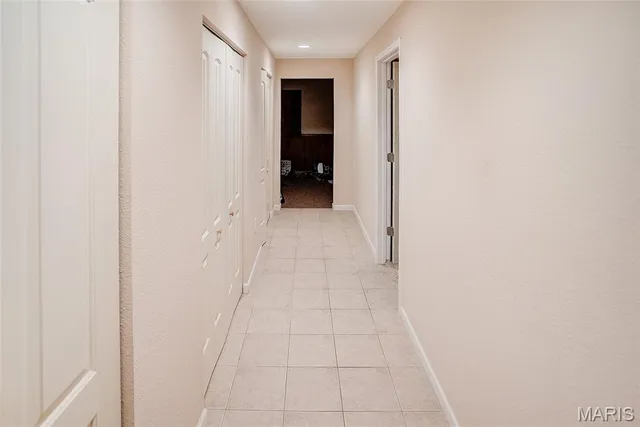 $382,500 | 2527 Gecko Drive, Maryville, IL 62062