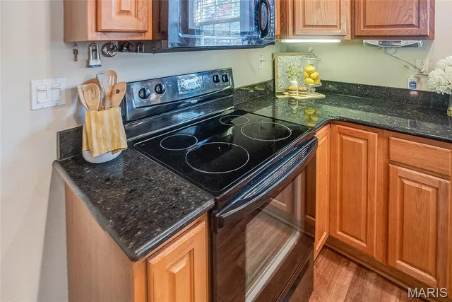 $382,500 | 2527 Gecko Drive, Maryville, IL 62062