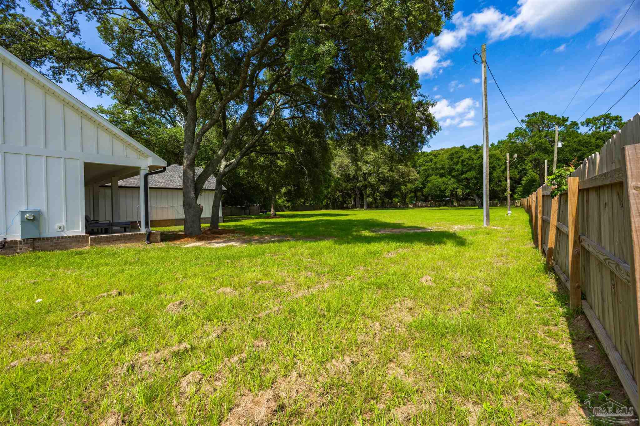 7462 Woodside Road Pensacola, FL 32526 - Photo 35 of 39