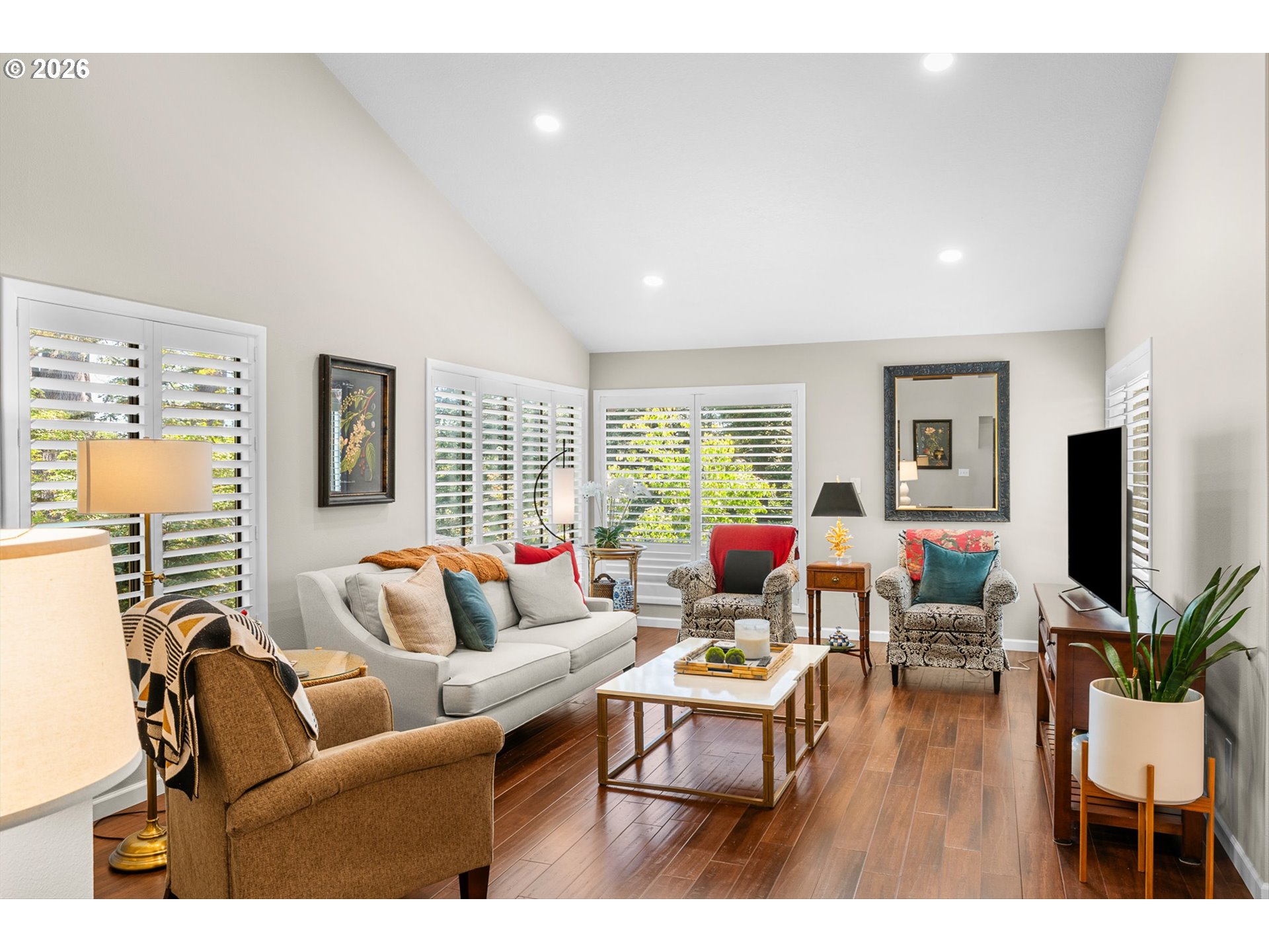 77 Condolea Way Lake Oswego, OR 97035 - Photo 5 of 25 a living room with furniture and a wooden floor