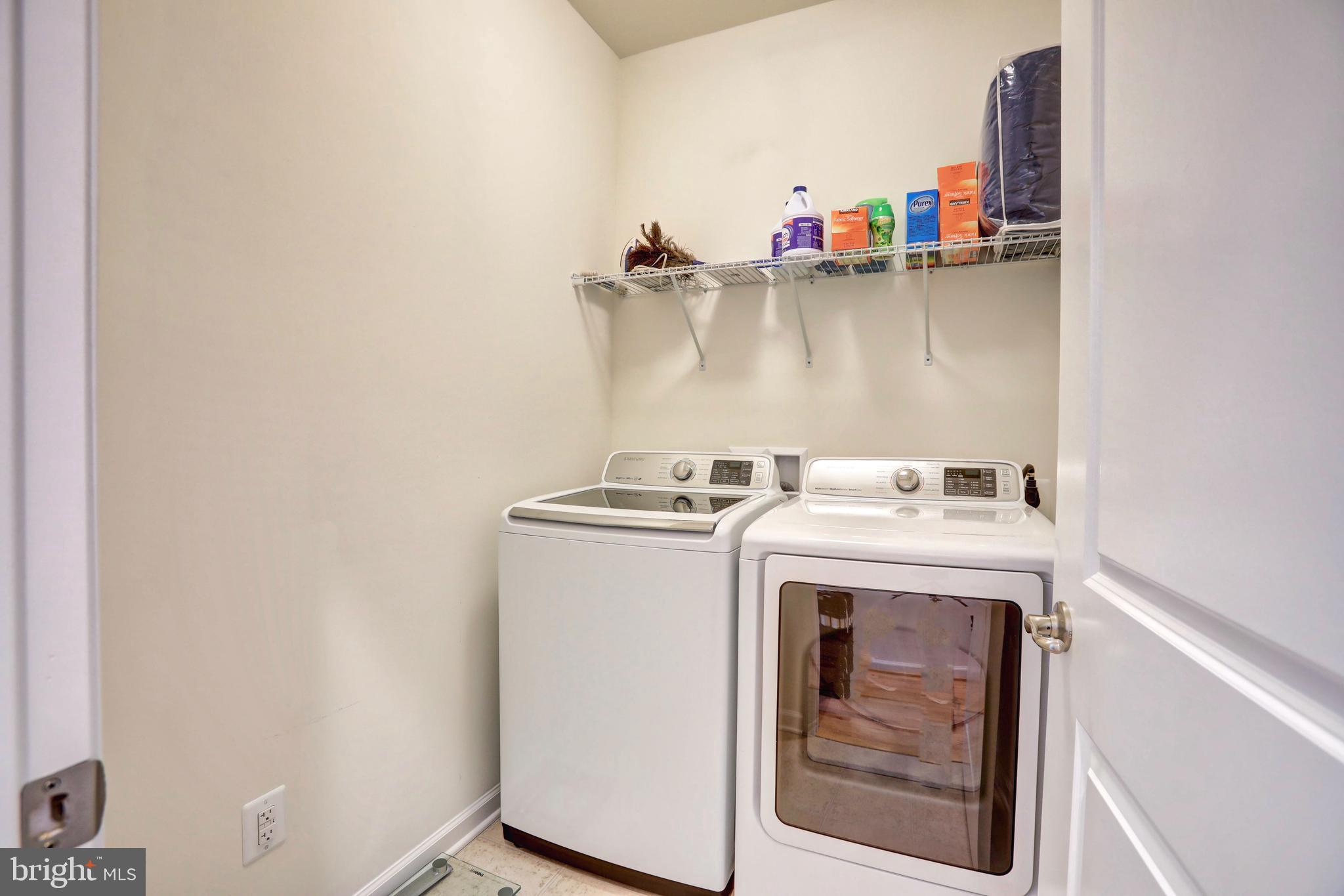 43397 Charitable Street Ashburn, VA 20148 - Photo 18 of 25 Laundry Room
