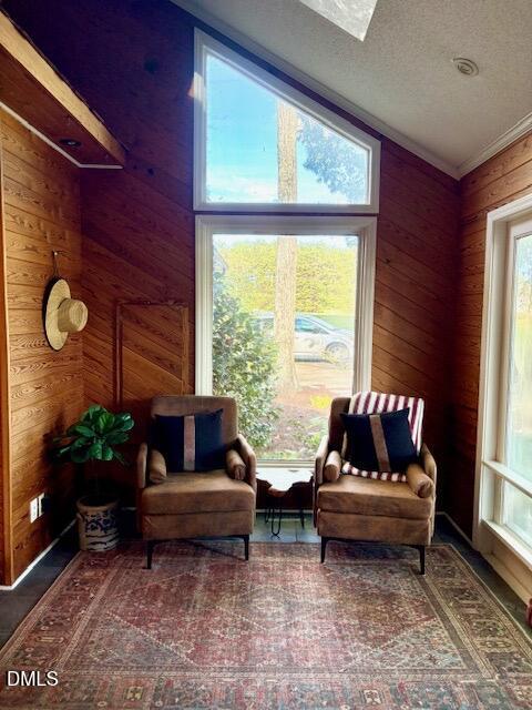 625 McCray Road Burlington, NC 27217 - Photo 8 of 38 a living room with furniture and a potted plant