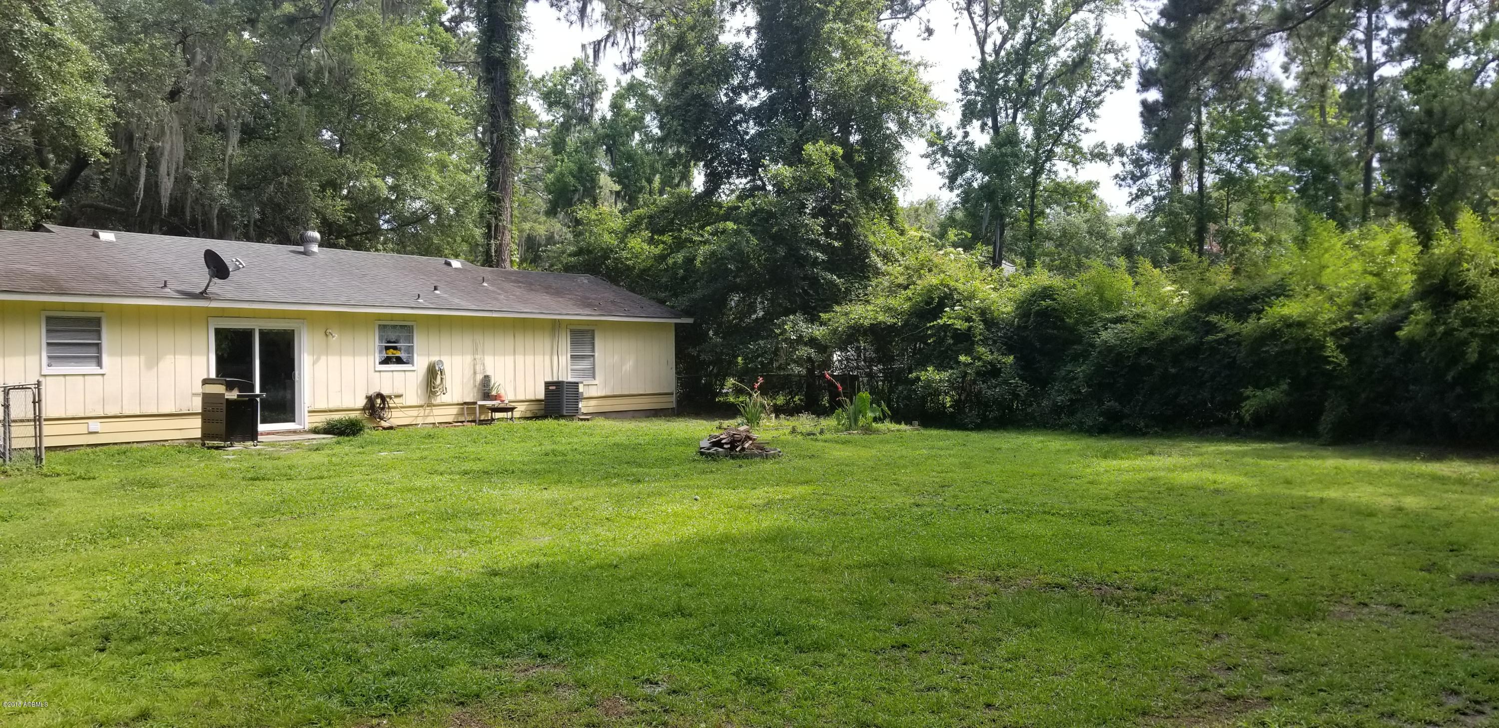 3009 Walnut Street Beaufort, SC 29906 - Photo 27 of 31 20180601_155828