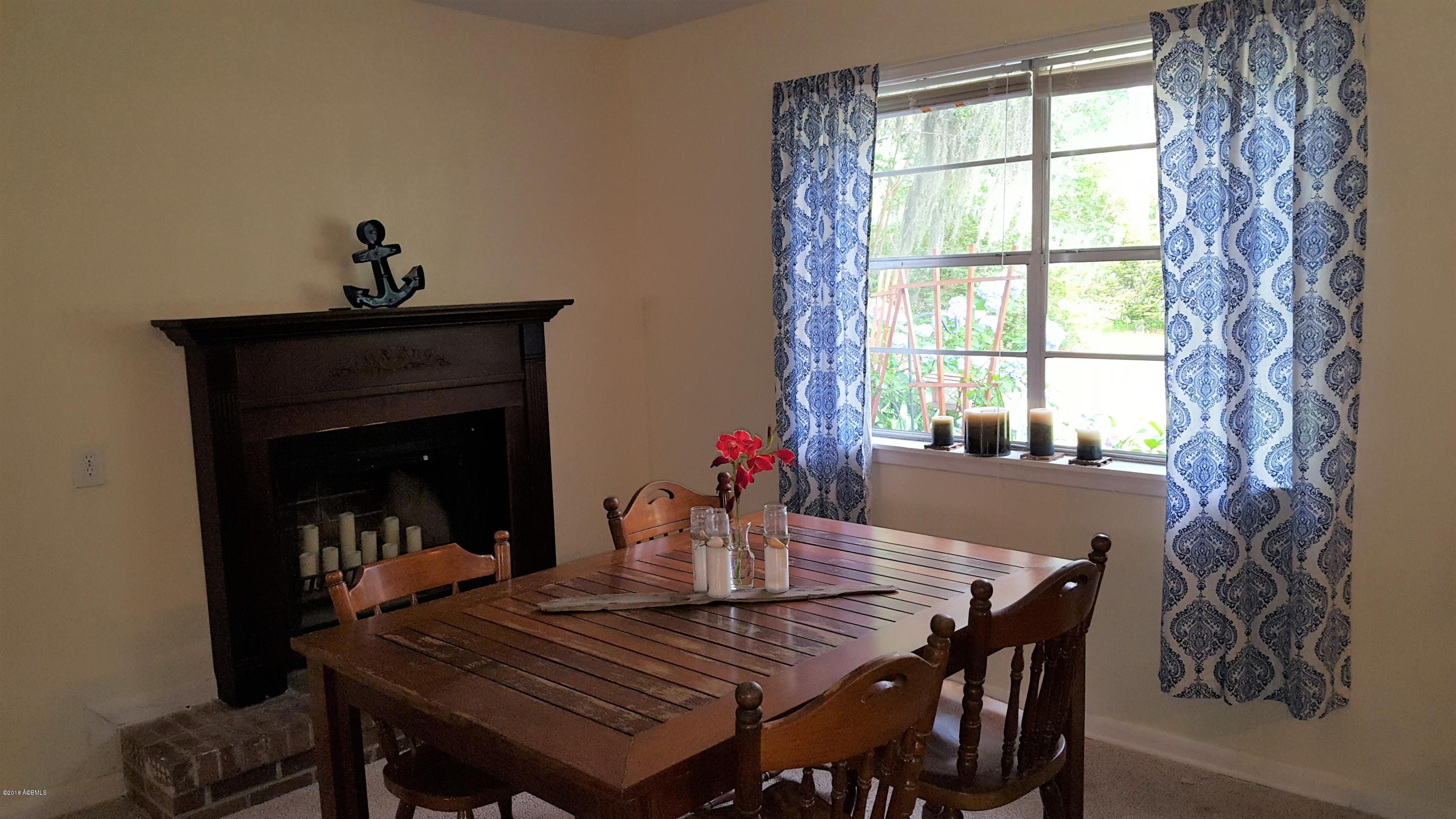 3009 Walnut Street Beaufort, SC 29906 - Photo 9 of 31 20180530_170115-adj